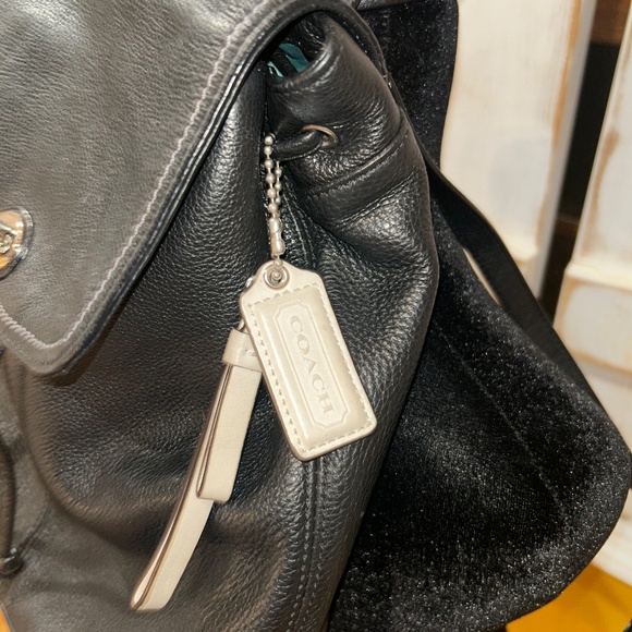 Coach Leather Drawstring Backpack No. D1373-F24385 - Picture 2 of 7